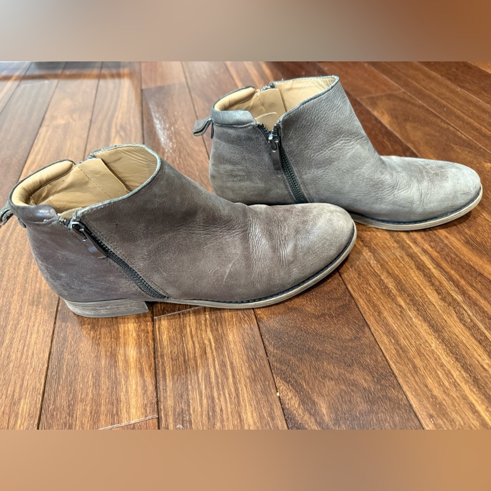 Franco Sarto Keegan Stylish Ankle Boots